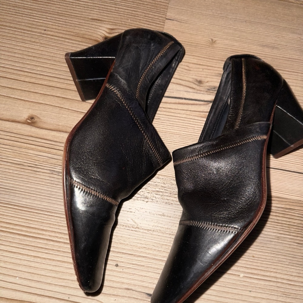 Fausto Santini leather pumps